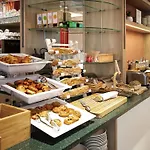 ホテル ノボテル クレルモン フェラン 4*