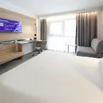 ホテル ノボテル クレルモン フェラン 4*