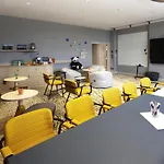 ホテル ノボテル クレルモン フェラン