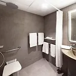 Novotel Hotel 4*