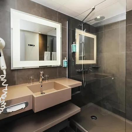 ノボテル クレルモン フェラン 4* クレルモン・フェラン