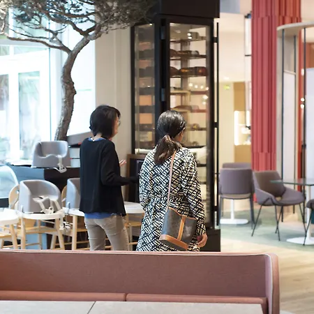 克莱蒙费朗诺富特酒店 酒店