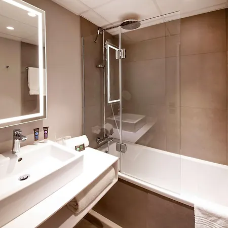 Novotel Szálloda