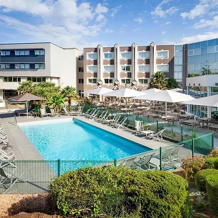 Novotel 4*