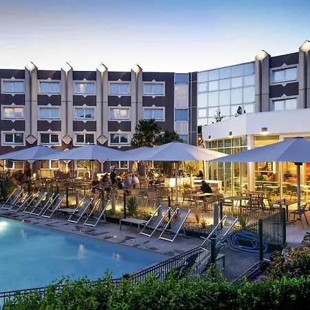 Novotel 4*