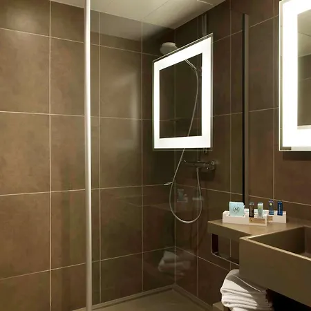Novotel Hotel 4*