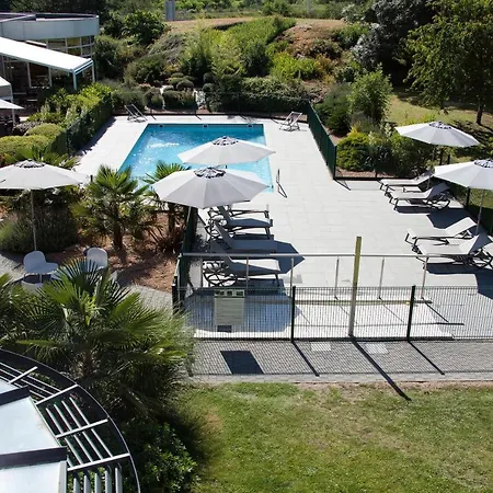 Novotel Hotel 4*
