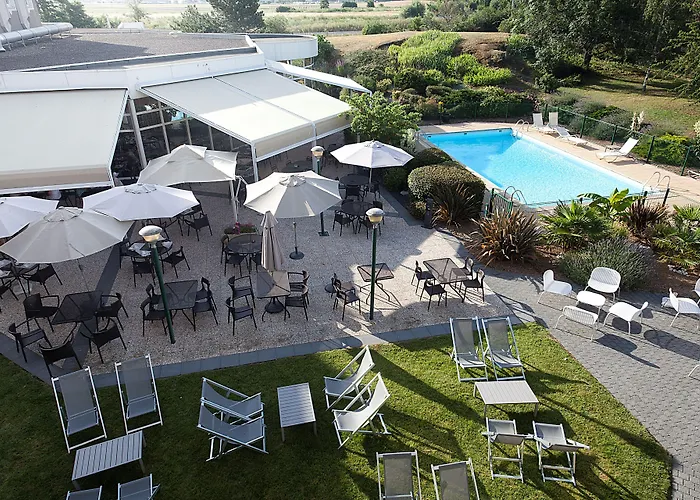 Novotel מלון קלרמונט-פרנד